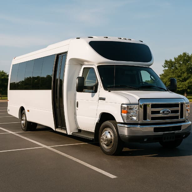 Rancho Santa Margarita Charter Bus 20 Passenger Minibus