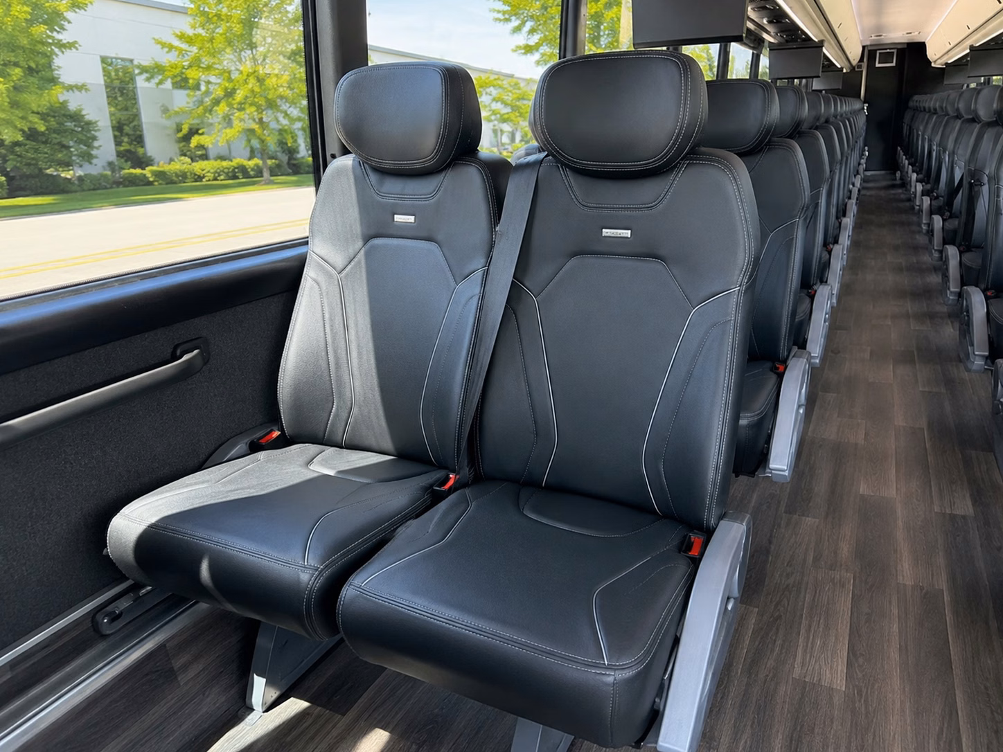 how where and when you re traveling affects your bus rental price