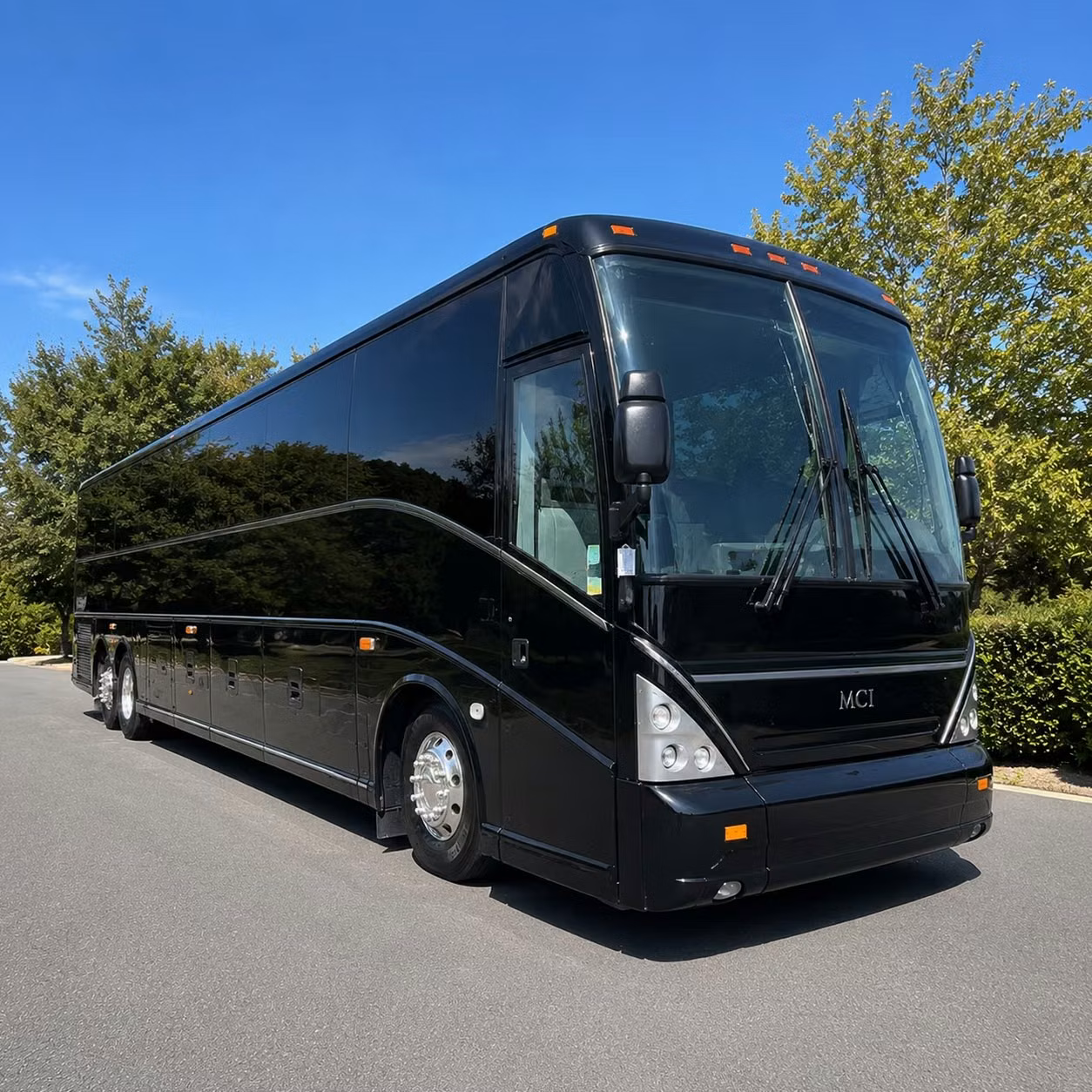 minibus rentals for rancho santa margarita elementary and middle school field trips